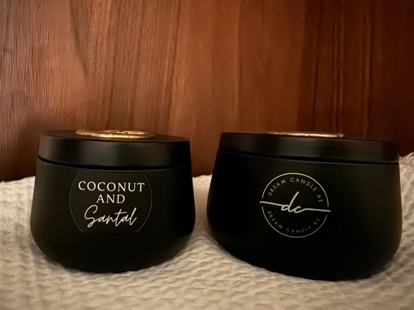 Coconut and Santal - 7oz Black Tin Candle