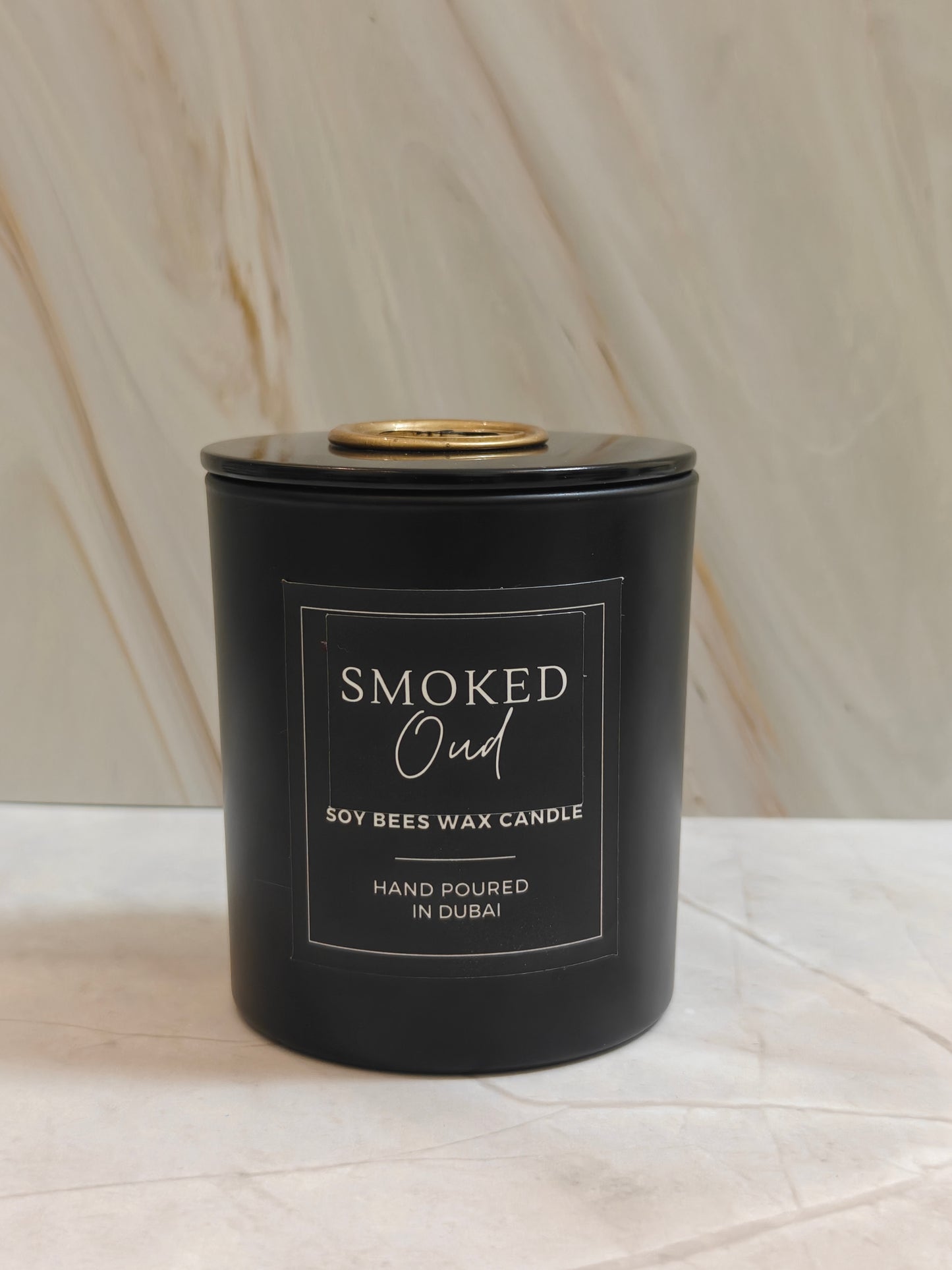 شمعة العود المدخن